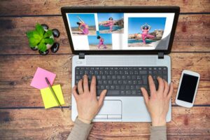 Programa para revista digital com um efeito de flip np Laptop